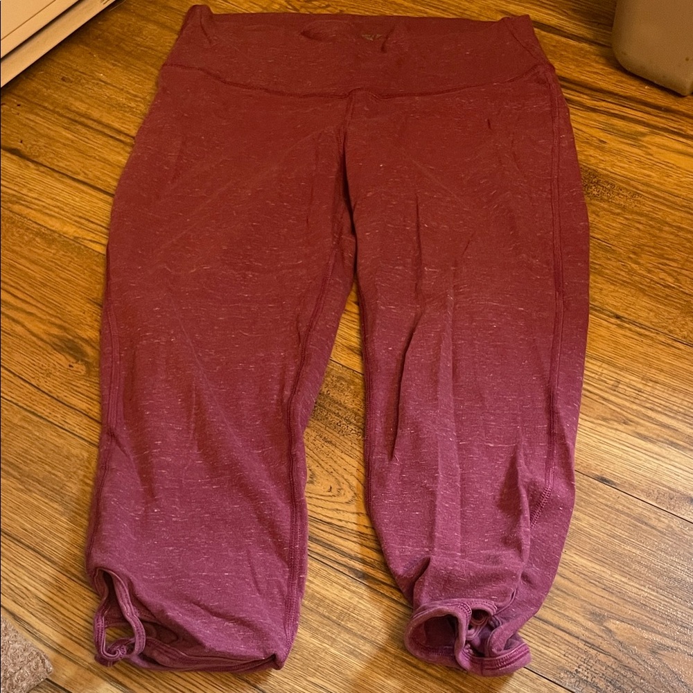 Old Navy Women's Burgundy Leggings (Bin C)